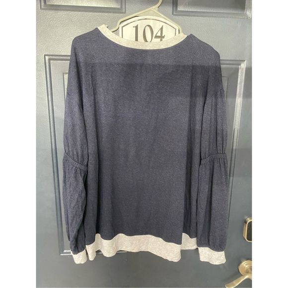 Michael Stars Gathered Sleeve Sweatshirt Navy Gray Comfy Lounge Top Size Large - Picture 5 of 14